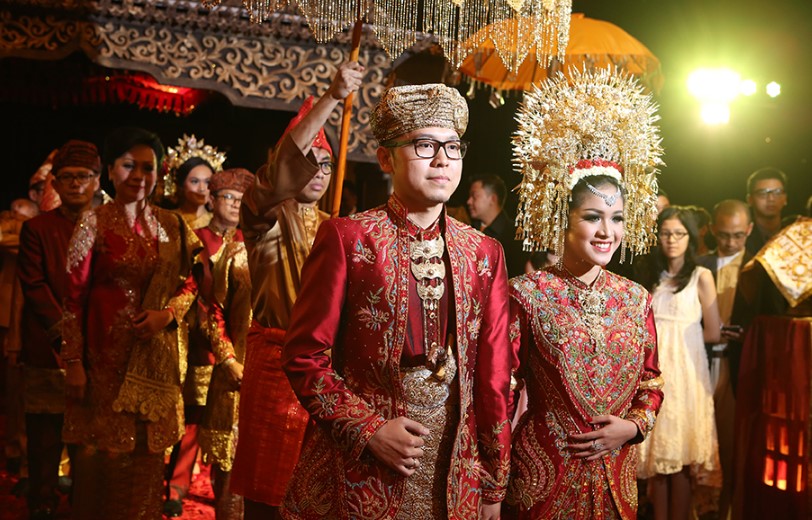 Baju Adat Pernikahan Khas Minangkabau