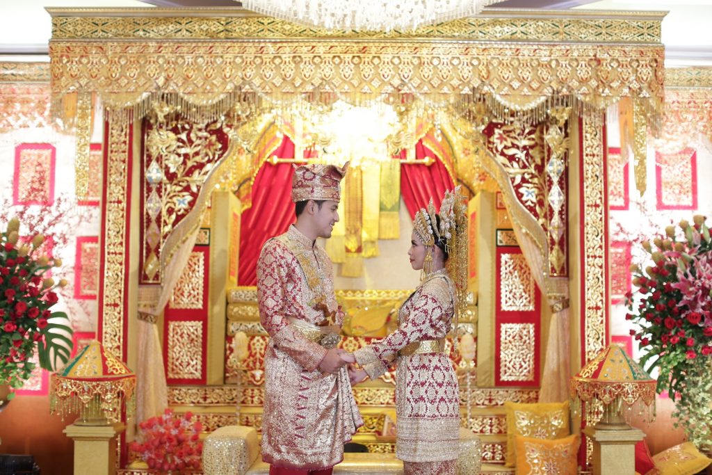 Baju Adat Riau untuk Pernikahan