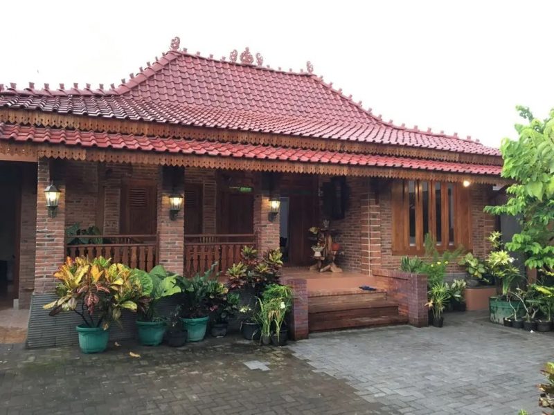 Nama Rumah Adat Jawa Timur